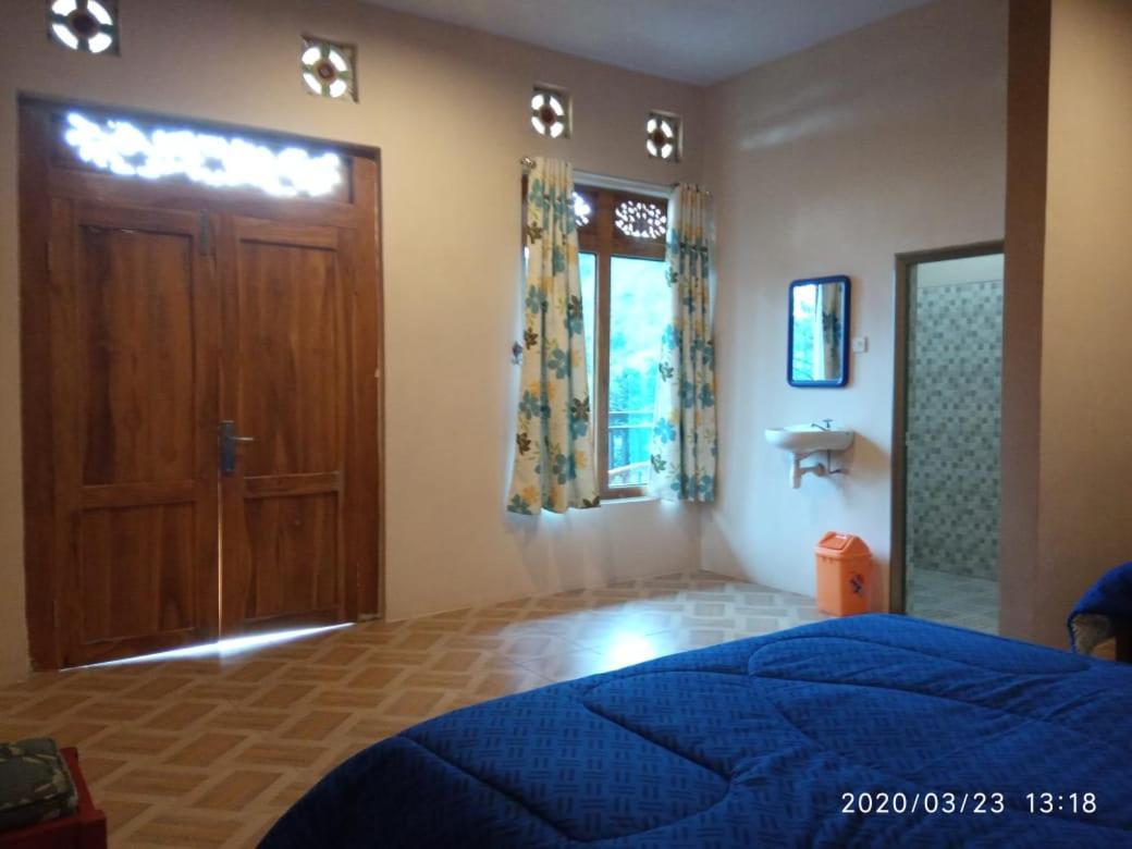 Hotel Nur Cahaya - Syariah Probolinggo Εξωτερικό φωτογραφία